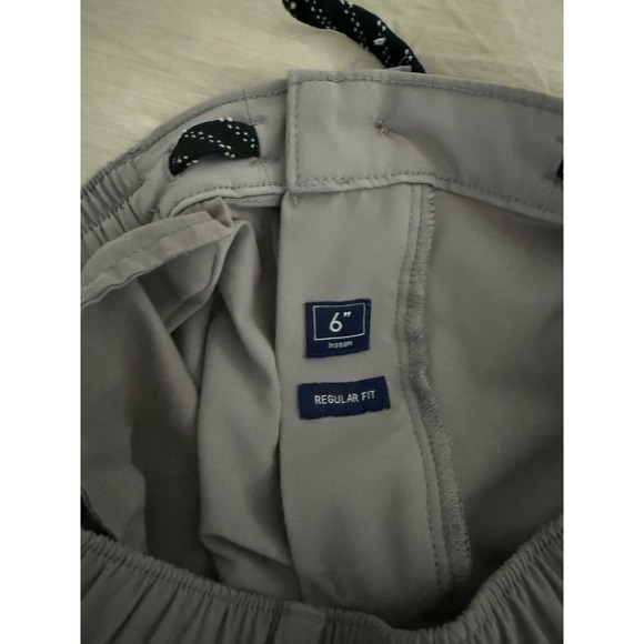 Chubbies Men's Gray 6"‎ Inseam Regular Fit Hybrid Elastic Waist Shorts Small - Picture 5 of 6